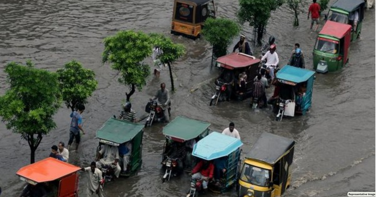 At least 76 died, 133 injured due to heavy rains in Pakistan